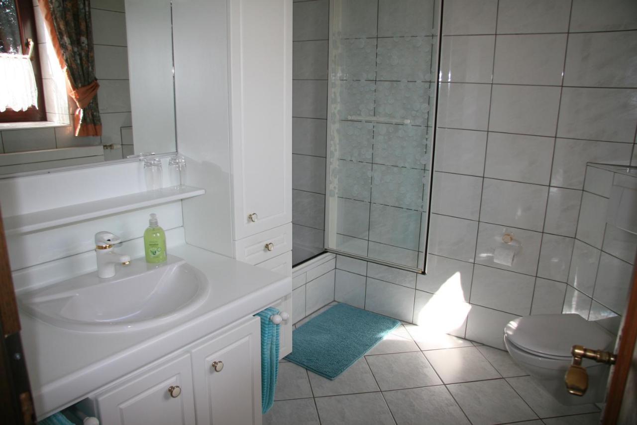 Haus Luna Бутгенбах Екстериор снимка